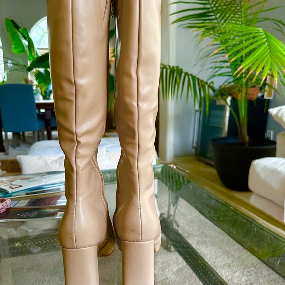 Beige heel boots - Picture 2 of 5